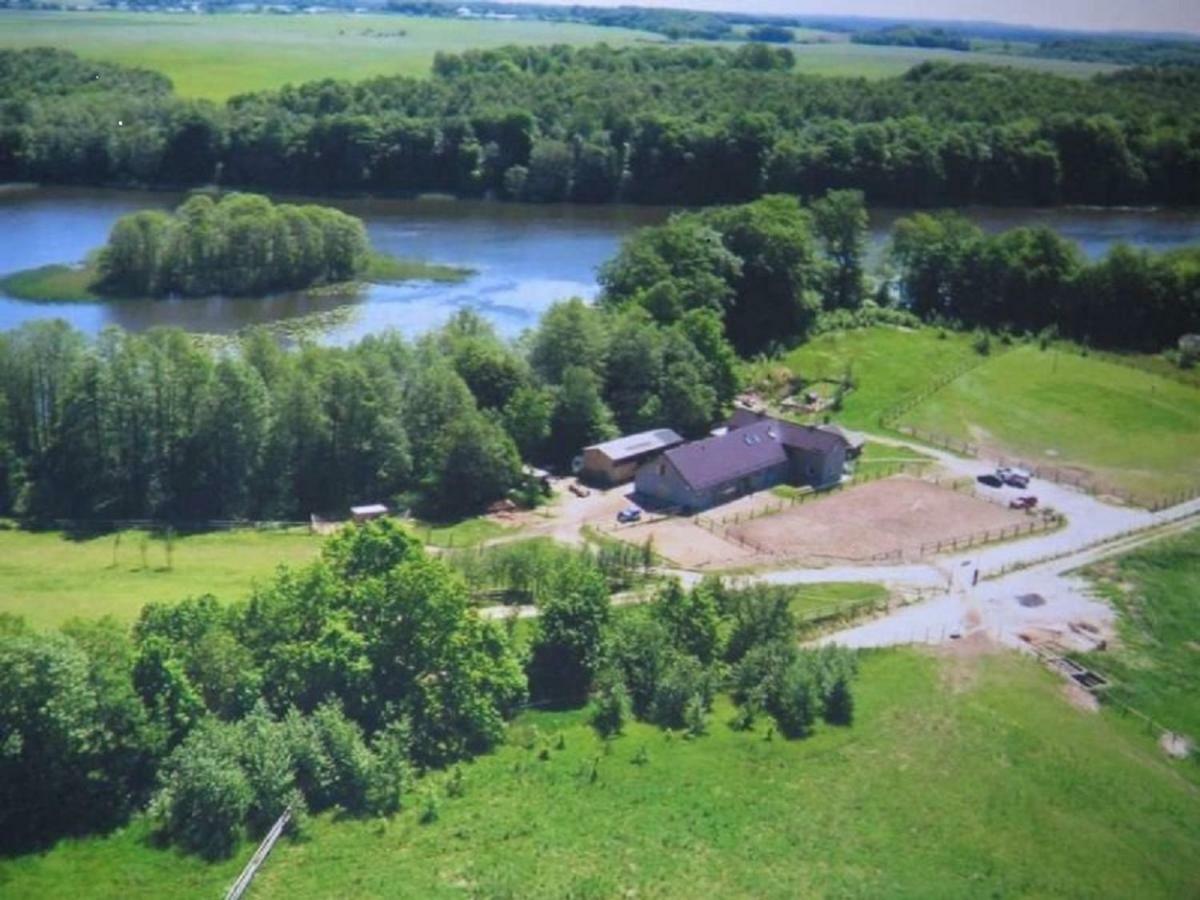 Stajnia Grazyny Mikorowo 46 Czarna Dabrowka Exterior foto